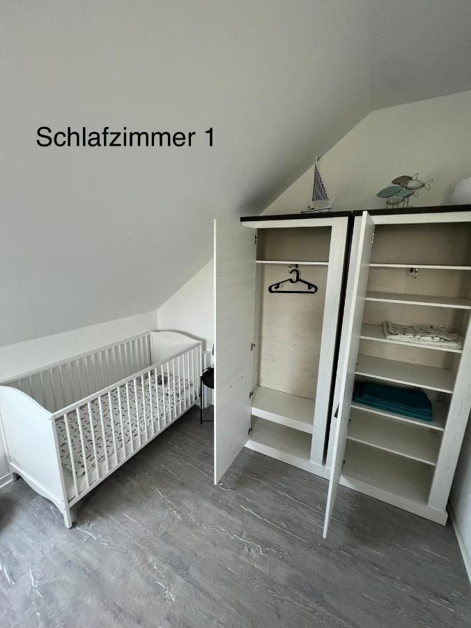 Вілла Doppelhaushaelfte Mit Terrasse Elmenhorst/Lichtenhagen Екстер'єр фото